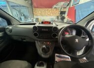 2017 Peugeot Partner Partner 850 S L1 Blue HDi – KF17WPO