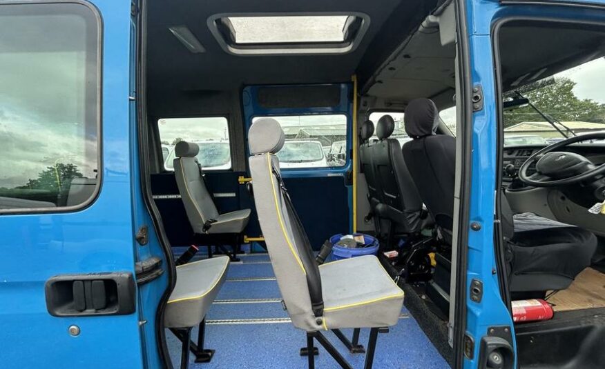 2006 Renault Master Master LM35 dCi 100 LWB – BX06VHU