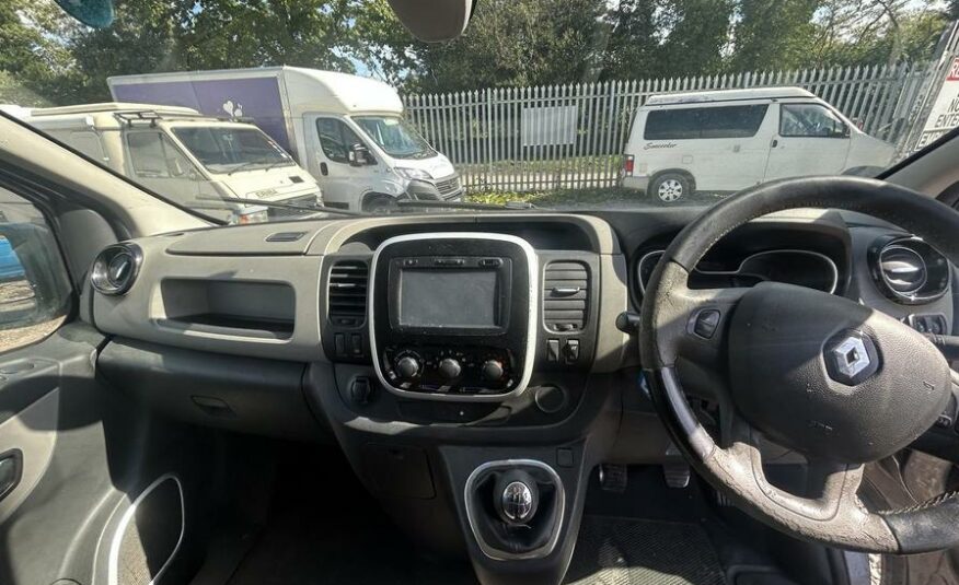 2017 Renault Trafic Trafic LL29 Sport Nav dCi – HT17GSY