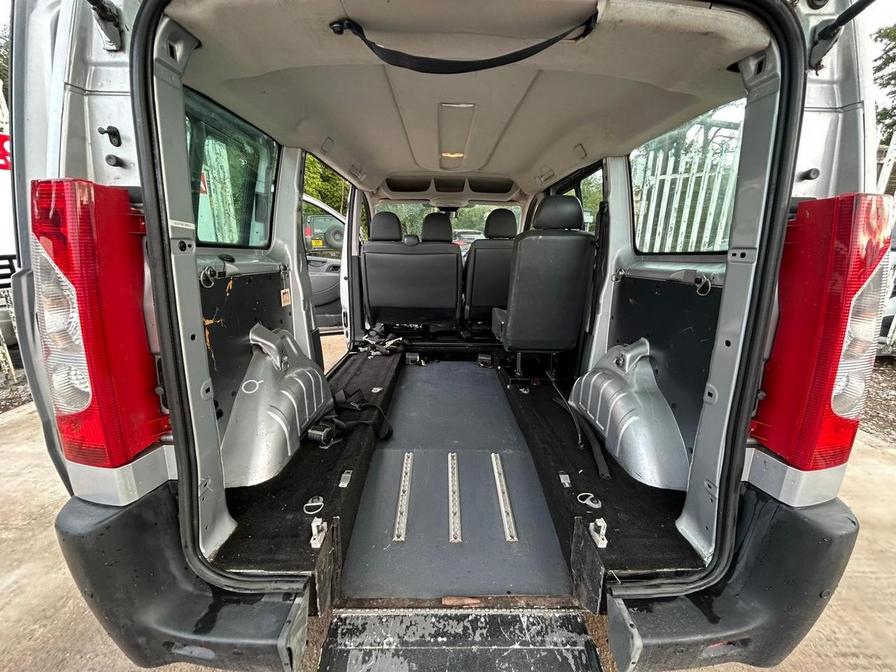 2012 Peugeot Expert Tepee Expert Tepee Comfort HDI – WA62FBK