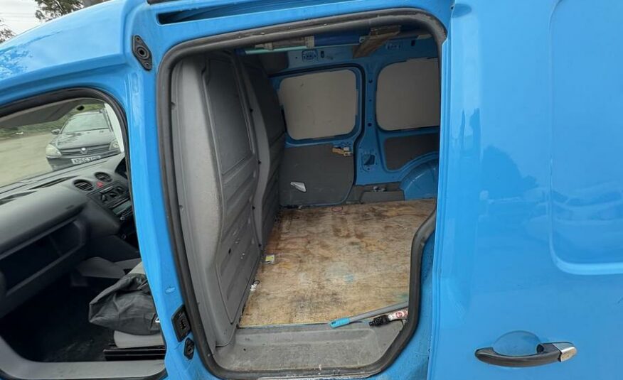 2010 Volkswagen Caddy MaxI Caddy Maxi C20 TDI 104 – BV60OLX