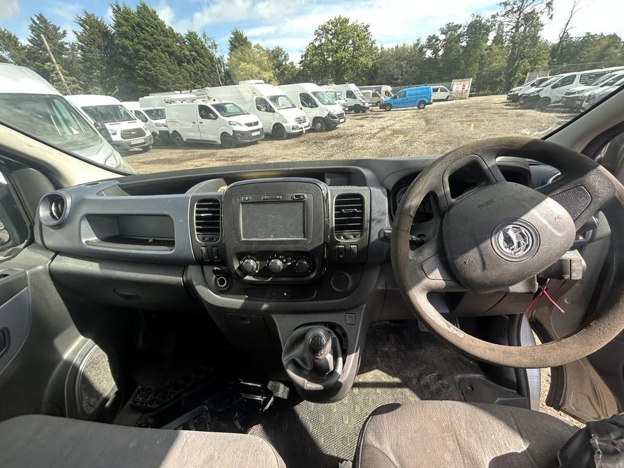 2016 Vauxhall Vivaro Vivaro 2900 Bi-T CDTi ecoFLEX S/S – FN66LHL
