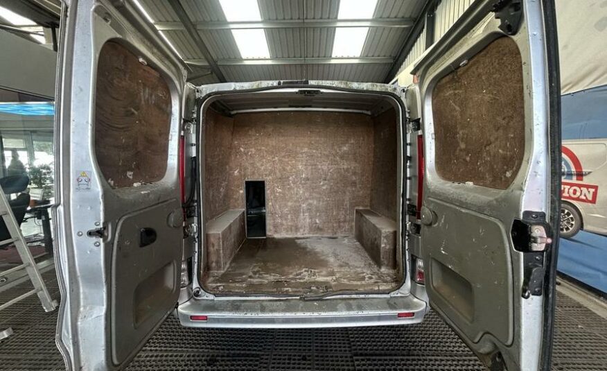 2013 Vauxhall Vivaro Vivaro 2700 Sportive CDTi SWB – DX13VSO