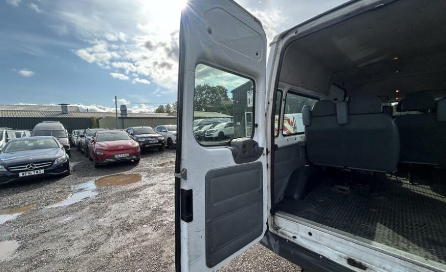 2007 Ford Transit Transit 100 15-Seat RWD – FY07WRT