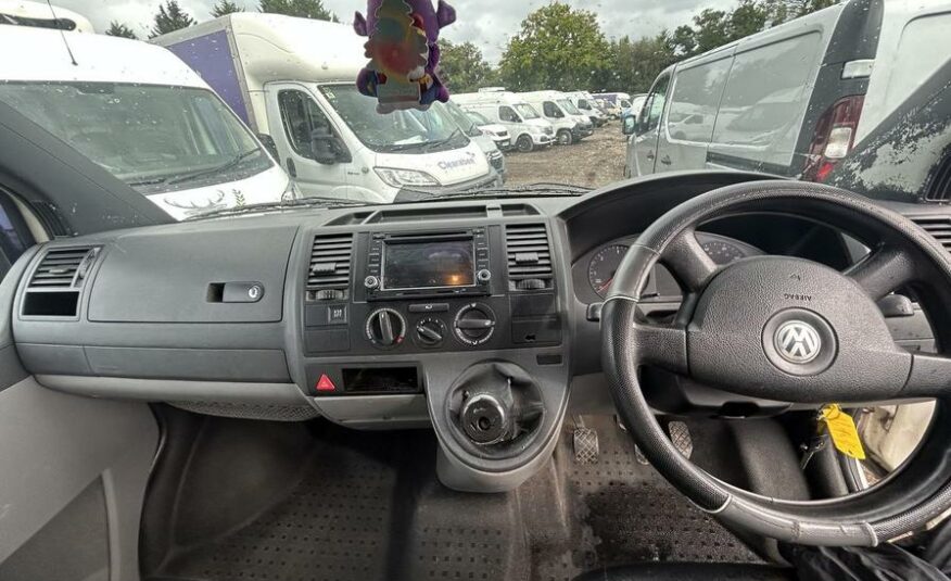 2009 Volkswagen Transporter Transporter T28 102 TDI SWB – VO09SZR