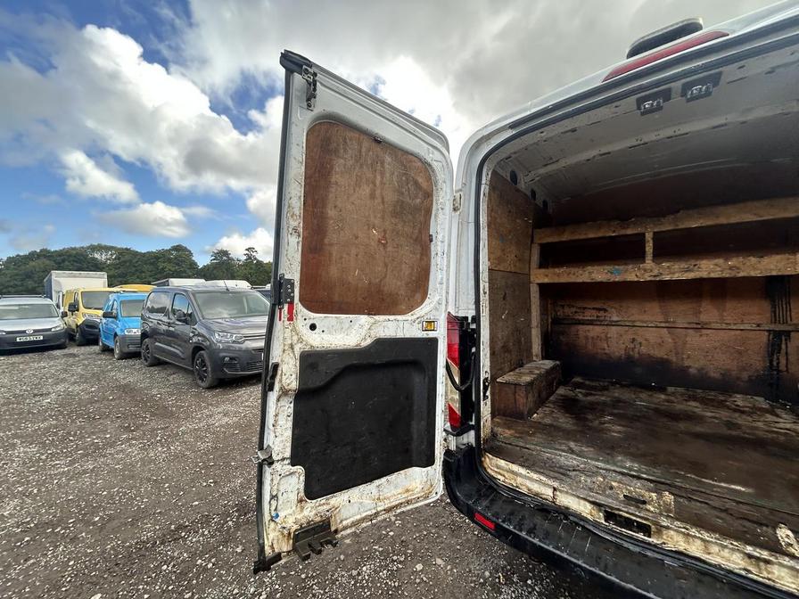 2016 Ford Transit Transit 350 – ND16LFL