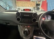 2017 Peugeot Partner Partner 850 S L1 Blue HDi – KF17WPO