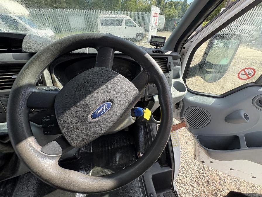 2013 Ford Transit Transit 100 T350 RWD – LG13RPU