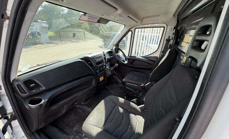 2015 Iveco Daily Daily 35S13 MWB – GD15PFJ