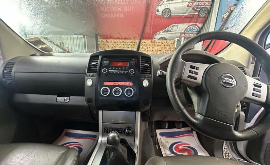 2013 Nissan Navara Navara Tekna dCi – PK63KHG