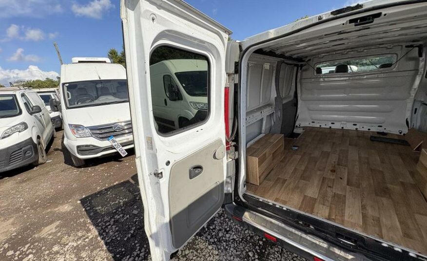 2014 Vauxhall Vivaro Vivaro  2900 CDTI LWB – DY14HRC