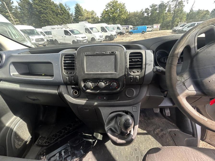 2016 Vauxhall Vivaro Vivaro 2900 Bi-T CDTi ecoFLEX S/S – FN66LHL