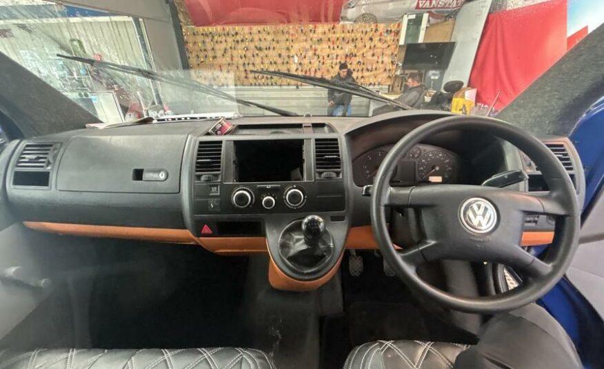 2007 Volkswagen Transporter Transporter T30 102 TDI LWB – RJ07YDT