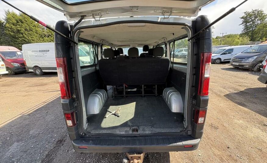 2016 Vauxhall Vivaro Combi Vivaro  Combi CDTi S/S – DY66UXW