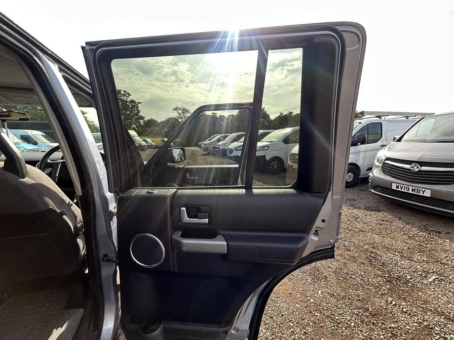 2008 Land Rover Discovery Discovery 3 MWB – YT08HJO