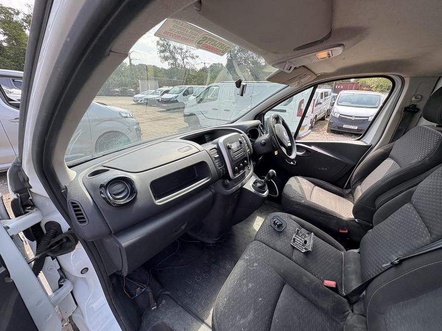 2015 Vauxhall Vivaro Vivaro 2900 Sportive CDTi – EO15LKL