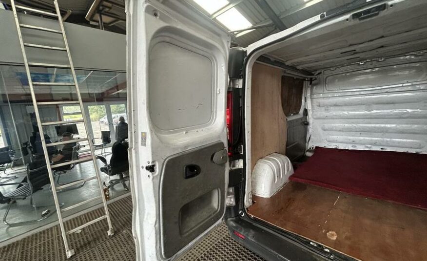 2012 Renault Trafic Trafic SL27 DCI – SG12AZR