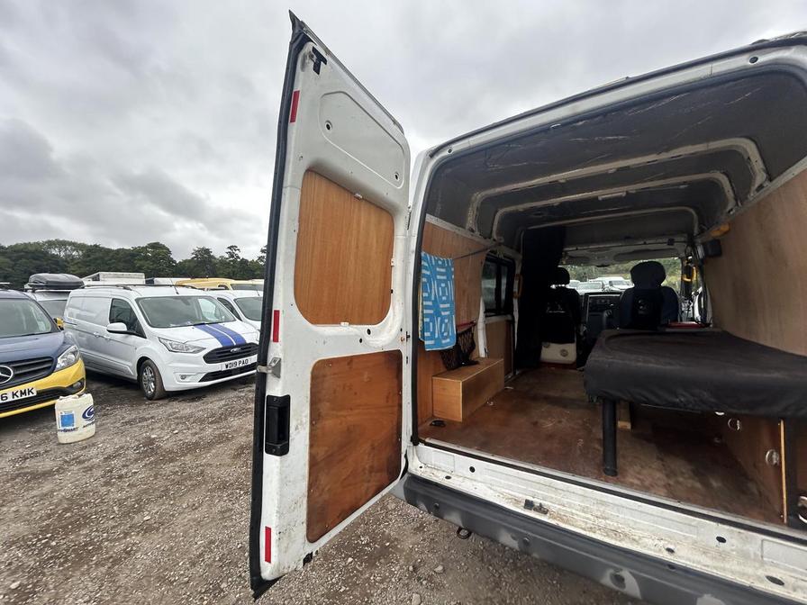 2013 Ford Transit Transit 125 T330 AWD – YE62XKW