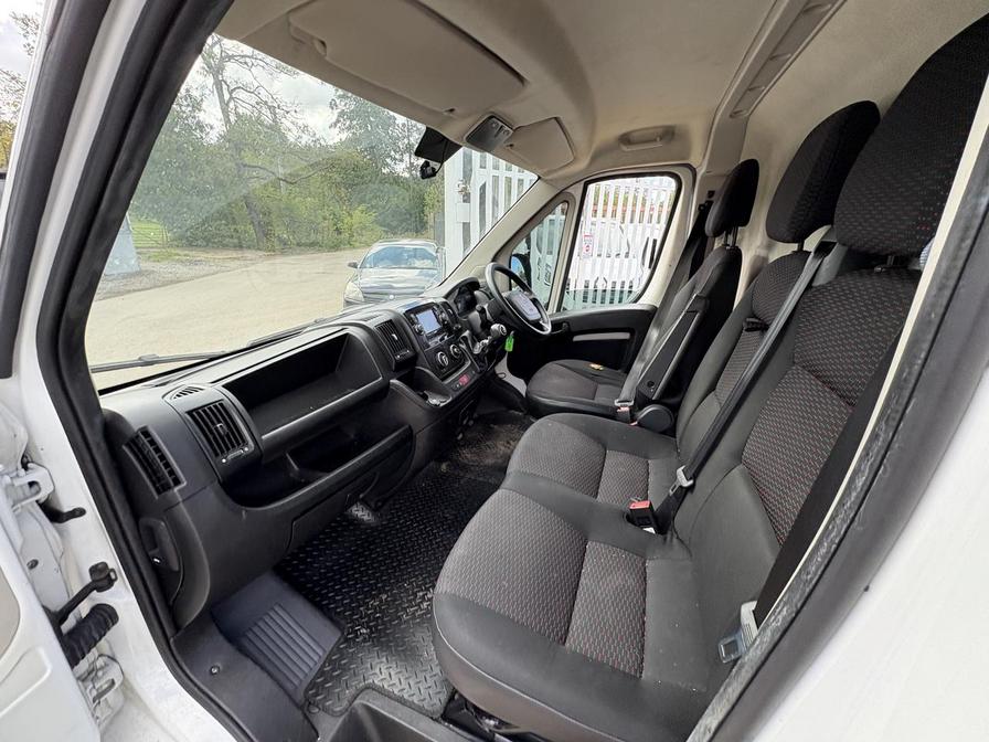 2020 Peugeot Boxer Boxer 335 Professional L2H2 Blue HDi – MT70RBY