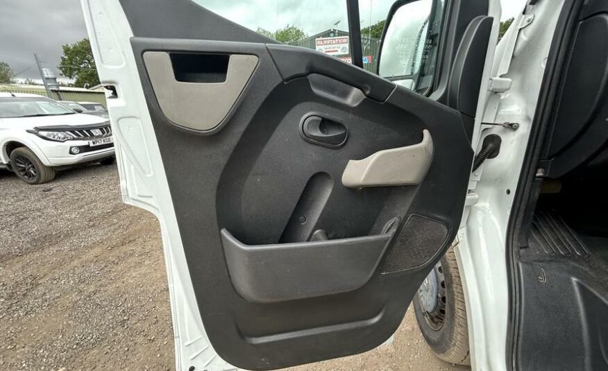 2016 Renault Master Master LL35 Business dCi – GN16ZDK