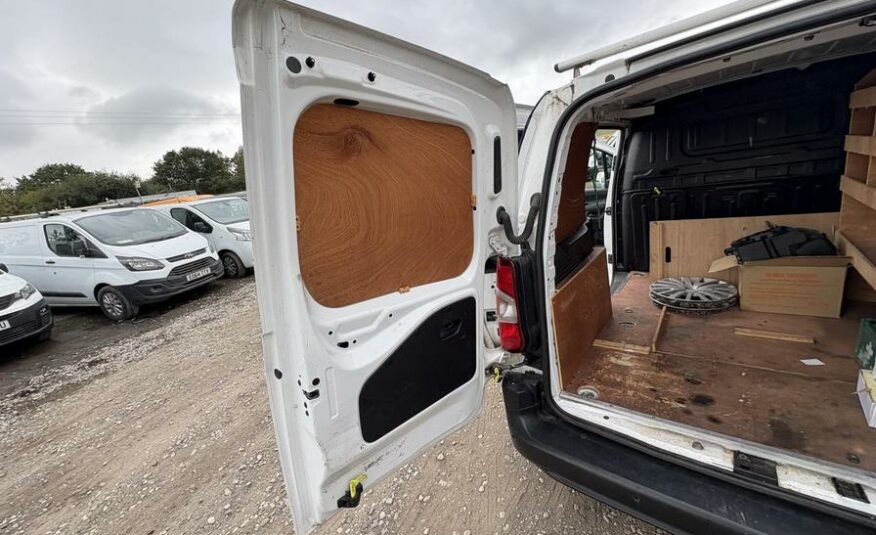 2021 Citroen Berlingo Berlingo 650 Enterprise Blue HDi – SL21PGV