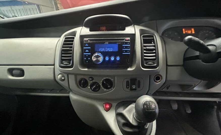 2006 Vauxhall Vivaro Vivaro 2900 DI SWB – FD55KWN