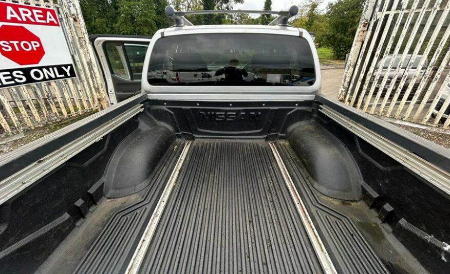 2009 Nissan Navara Navara Aventura Double Cab dCi Auto – YT09UDP