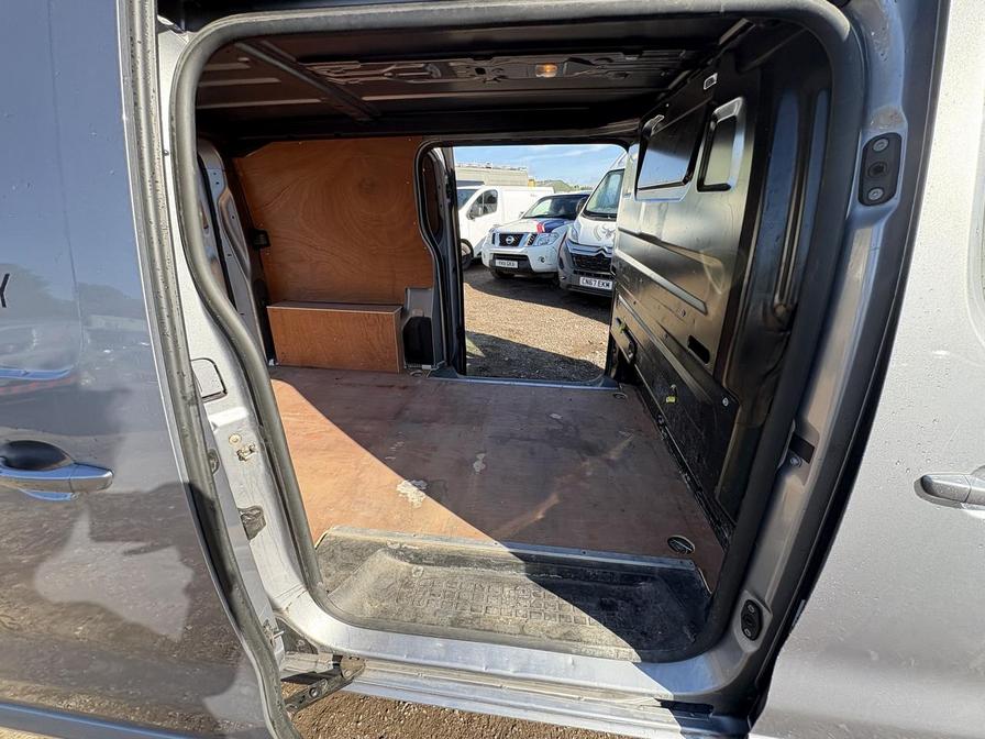 2021 Vauxhall Vivaro Vivaro F2700 Sportive S/S – CP71NFA