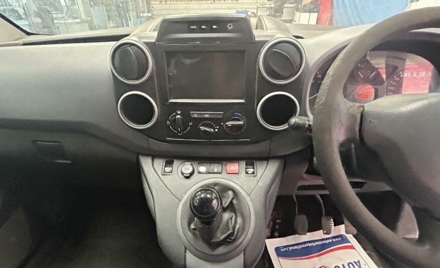 2016 Peugeot Partner Partner 850 Professional HDI – MX16XTF