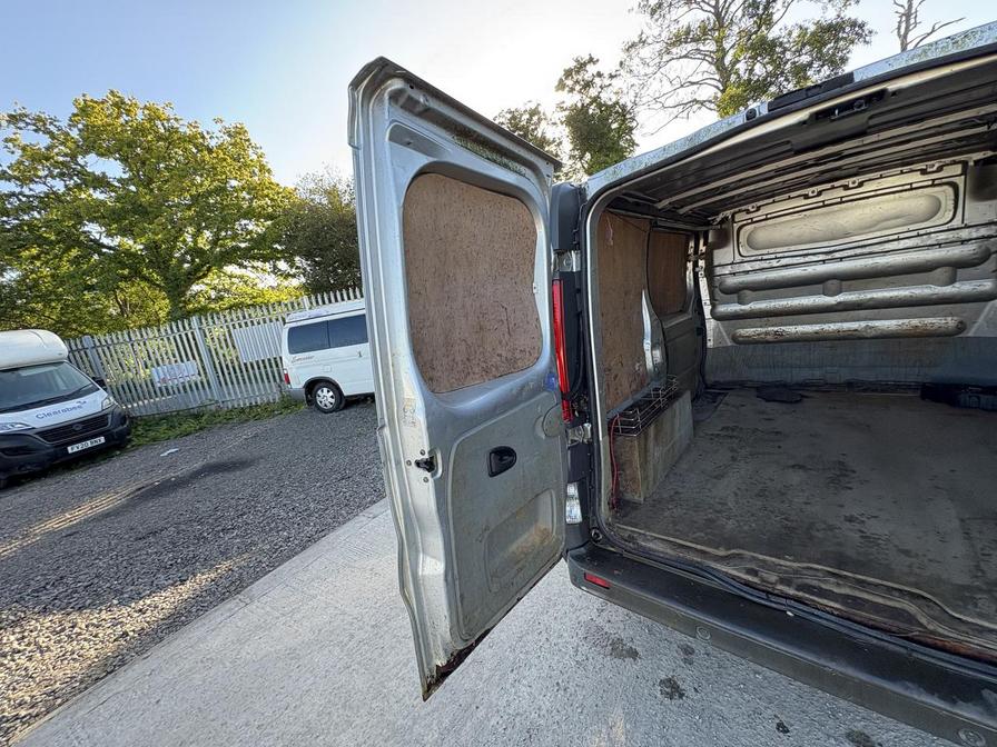 2013 Renault Trafic Trafic SL29 DCI – HN13EZD