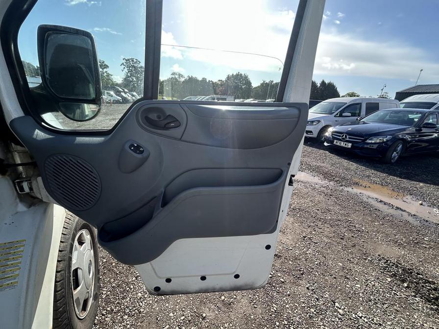 2013 Ford Transit Transit 125 T350 Trend RWD – HJ13WGD