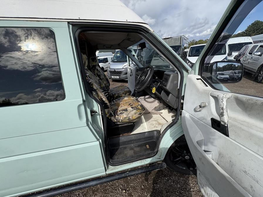 2001 Volkswagen Transporter 800 Special TD SWB – Y83MJN