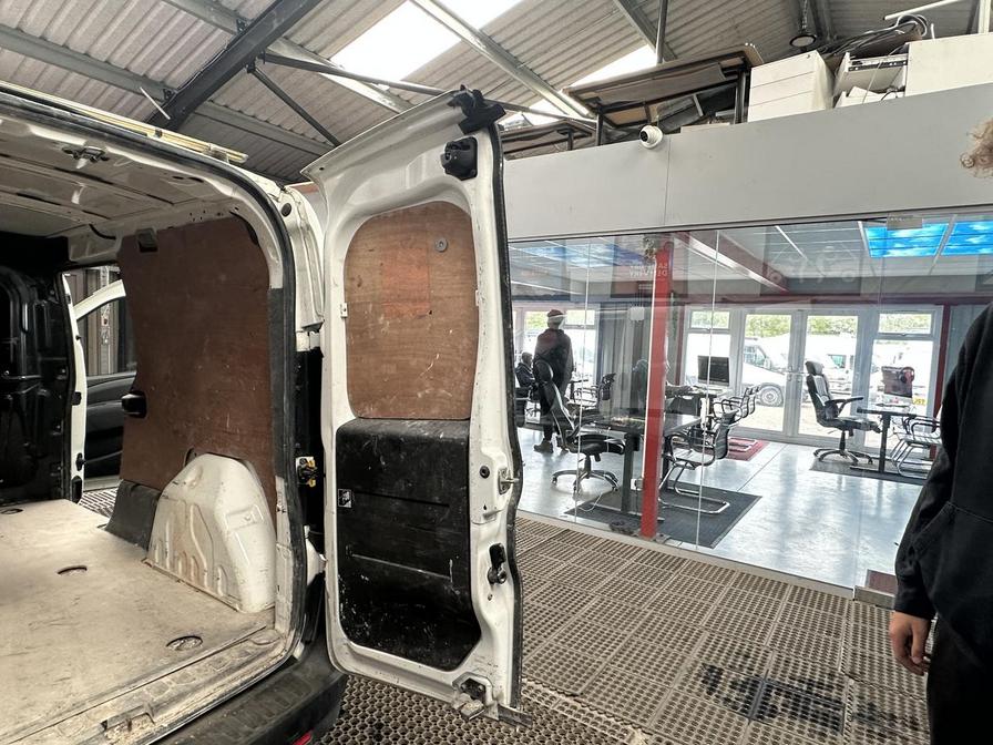 2015 Fiat Doblo Cargo Doblo 16V MultiJet – WV15YAY