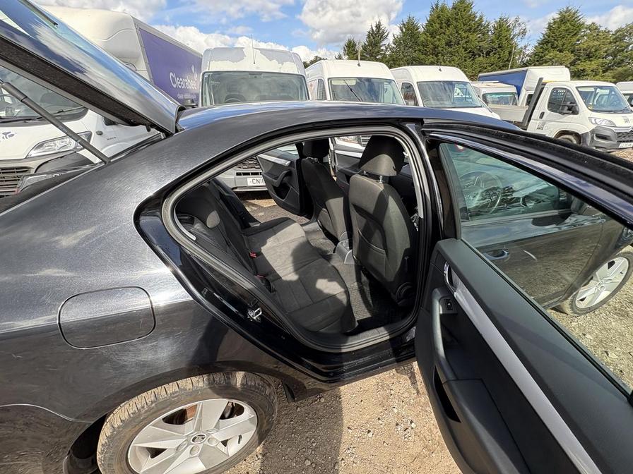 2014 Skoda Octavia Octavia SE TDI CR – FV14XKC