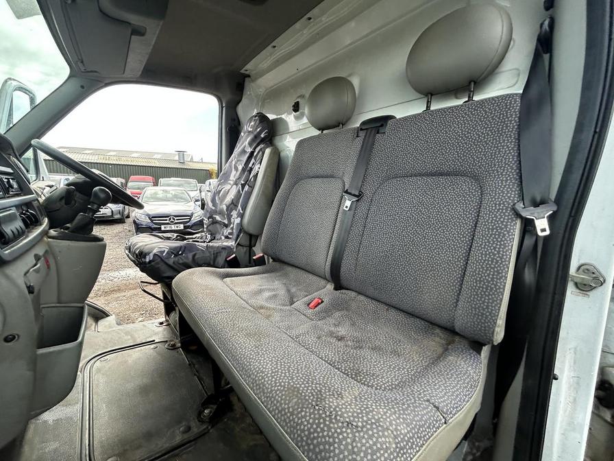 2008 Vauxhall Vivaro 2700 Sportive – LF58NYH