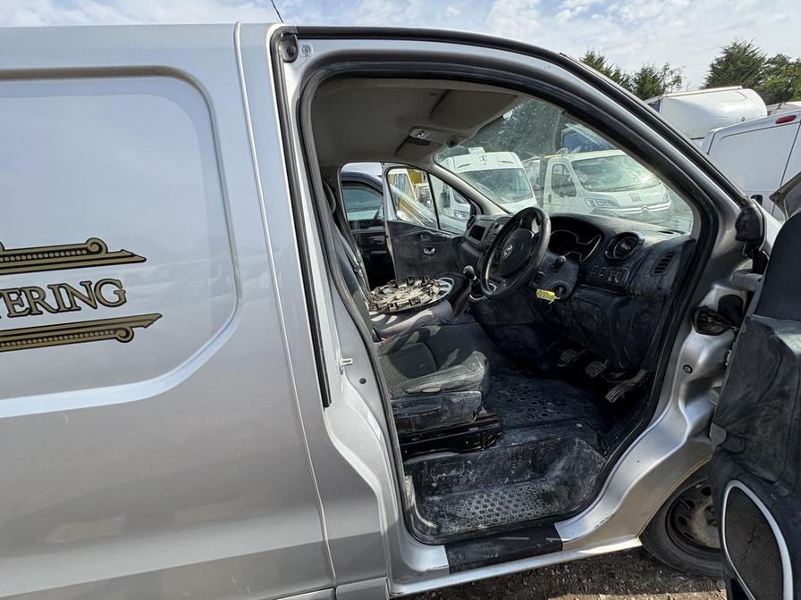 2015 Vauxhall Vivaro Vivaro 2900 Sportive CDTi – DV65MLO
