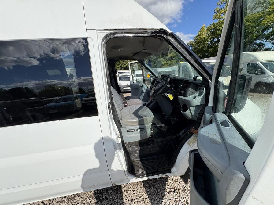 2013 Ford Transit Transit 100 T350 RWD – LG13RPU