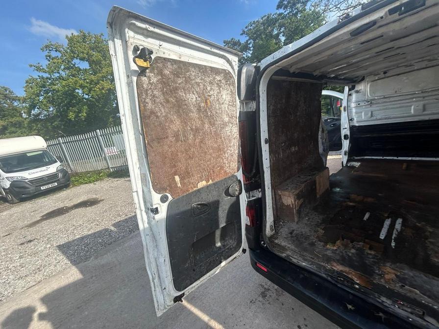 2017 Vauxhall Vivaro Vivaro 2900 CDTI – DY67VTG