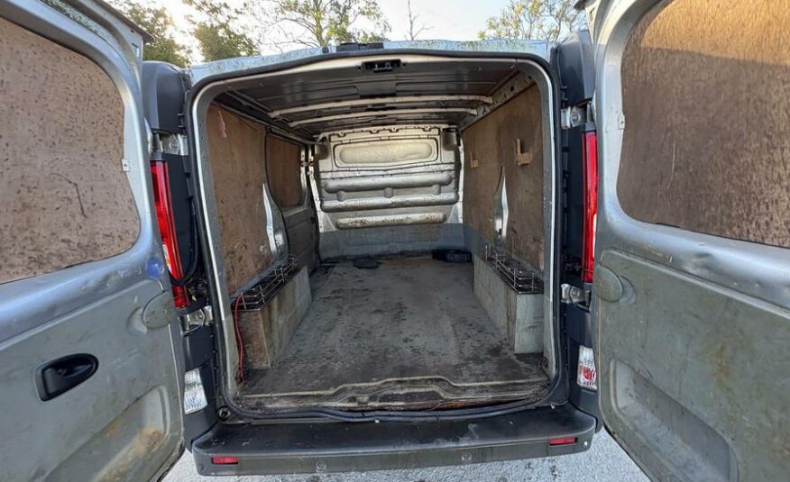2013 Renault Trafic Trafic SL29 DCI – HN13EZD