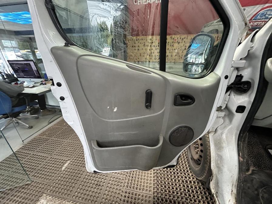2004 Vauxhall Vivaro Vivaro 2700 Dti SWB – YD54FUW