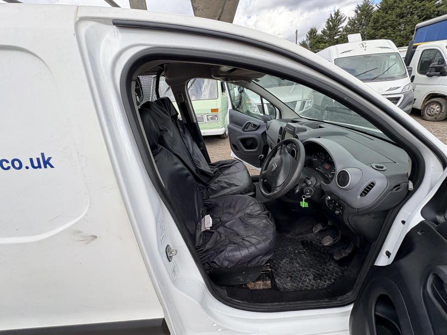 2017 Citroen Berlingo Berlingo 625 Enterprise Blue HDi – BJ67XTE