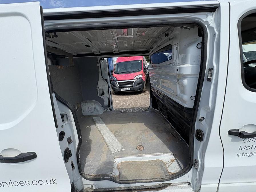 2015 Vauxhall Vivaro Vivaro 2900 Sportive CDTi – EO15LKL