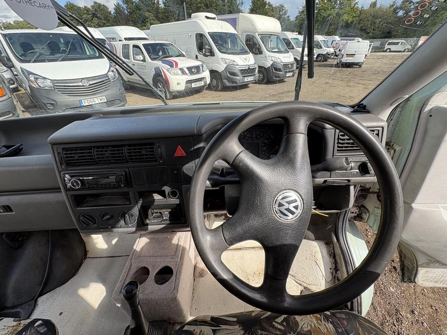 2001 Volkswagen Transporter 800 Special TD SWB – Y83MJN