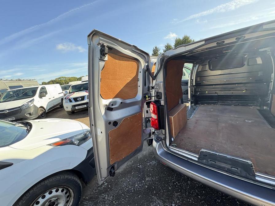 2021 Vauxhall Vivaro Vivaro F2700 Sportive S/S – CP71NFA