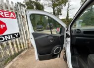 2015 Vauxhall Vivaro Vivaro  2900 Sportive CDTi – DY65NRN