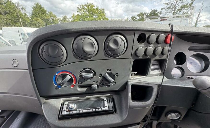 2000 Iveco Daily Daily 2000 35S11 LWB – X593BAJ