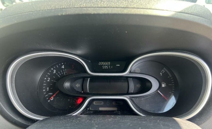 2017 Renault Trafic Trafic LL29 Sport Nav dCi – HT17GSY