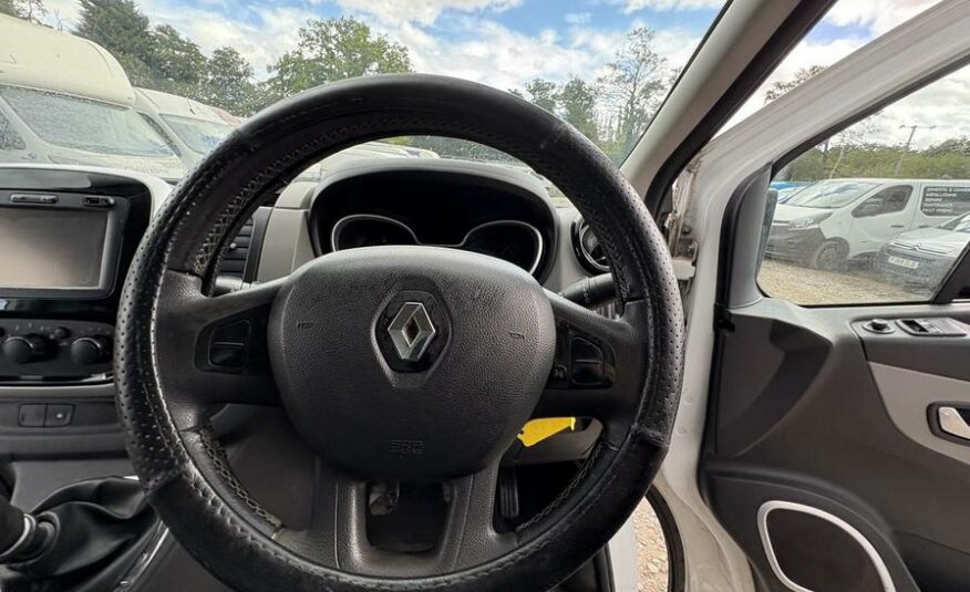 2017 Renault Trafic Trafic LL29 Sport Nav Energy dCi – FE67GYT
