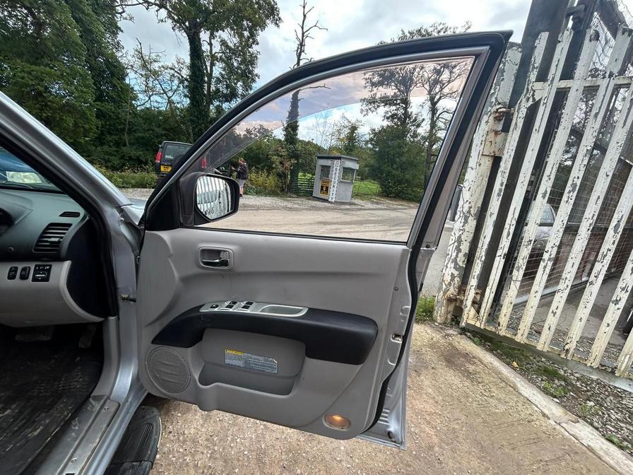 2012 Mitsubishi L200 L200 Barbarian LWB Double Cab DI-D 4×4 Auto – YX12VDF