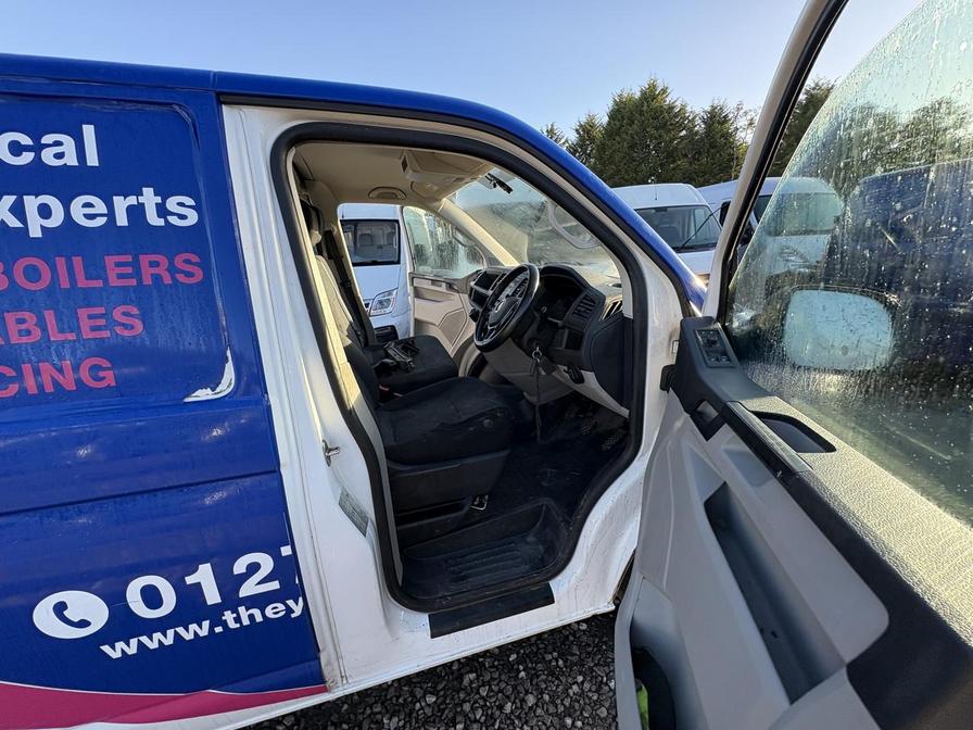 2019 Volkswagen Transporter Transporter T28 Highline TDI BlueMotion Technology – DE19VRY